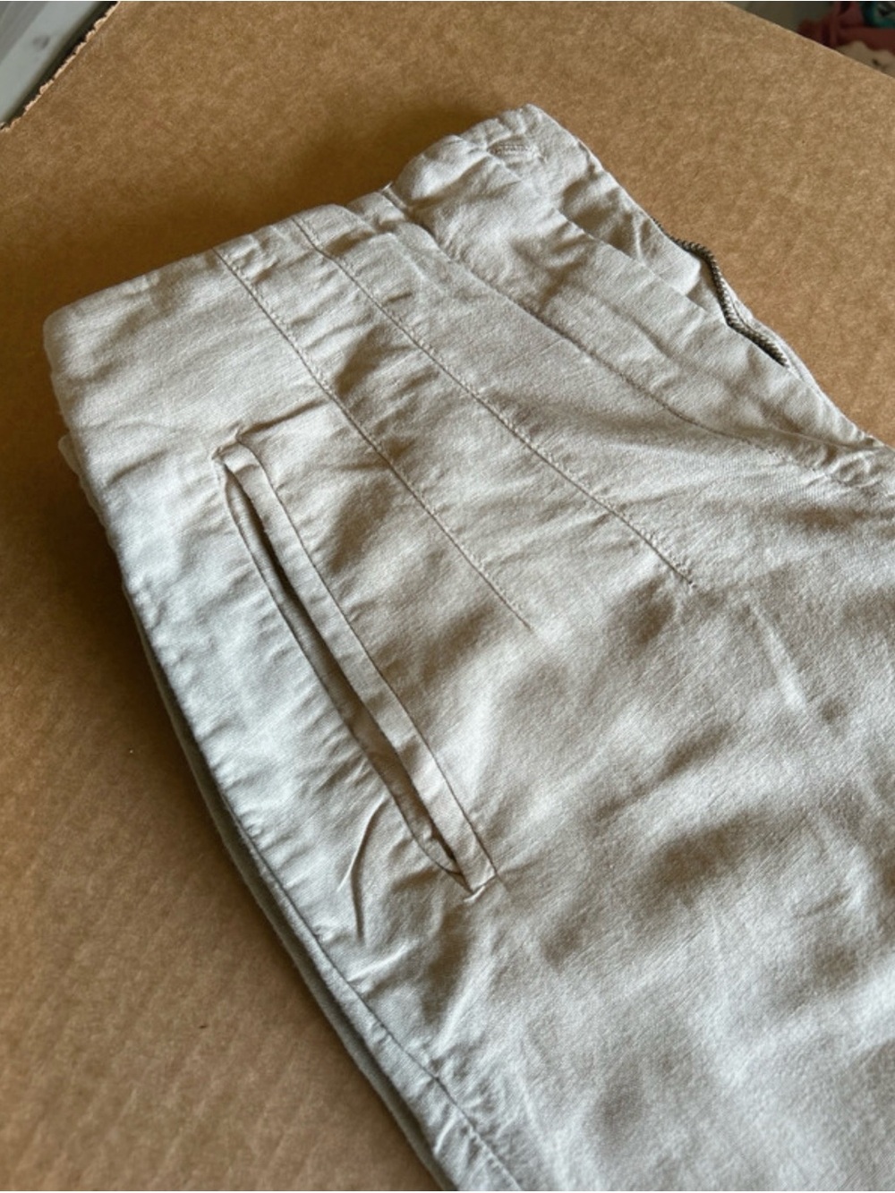 Zara Linen Beige Capris